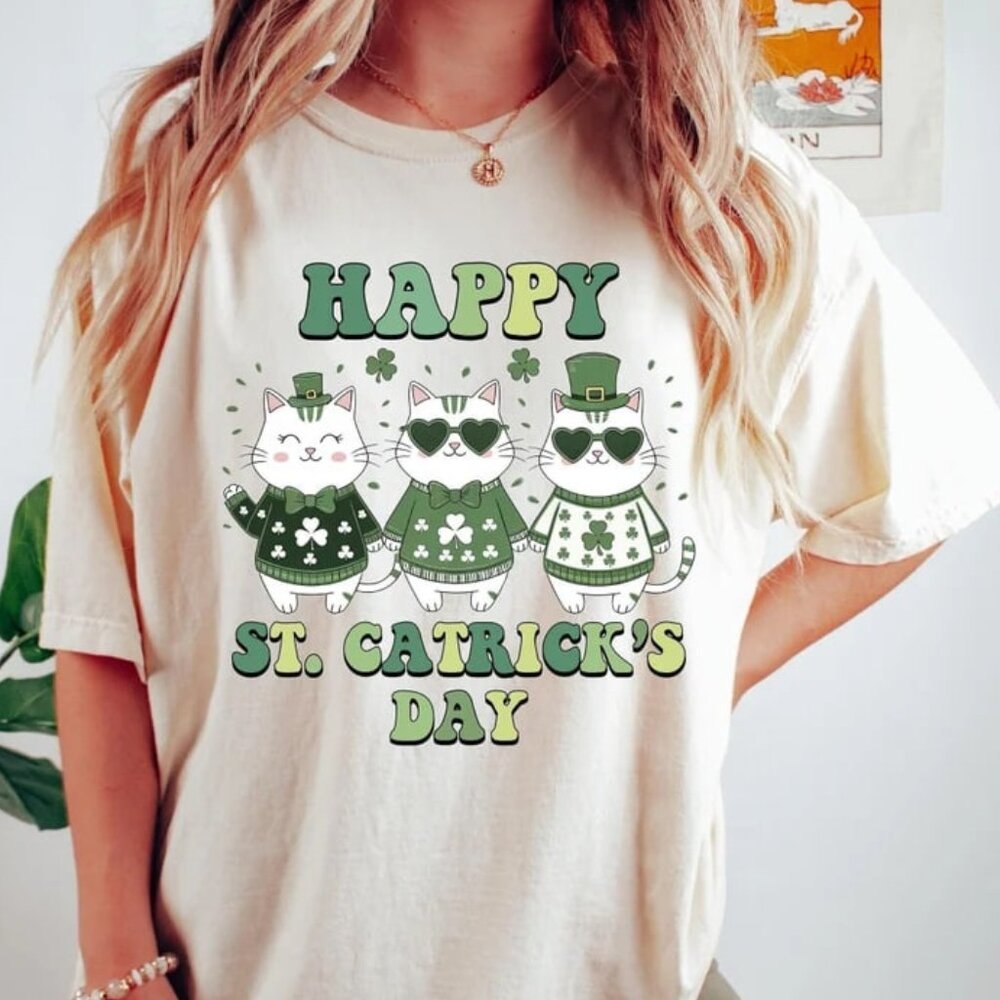 St Patricks Day Cat T-Shirt, Lucky Cat Tee, Irish Cat Gift Shirt